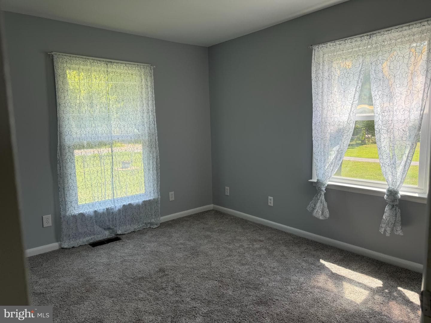 1437 Hartwood Road photo 37