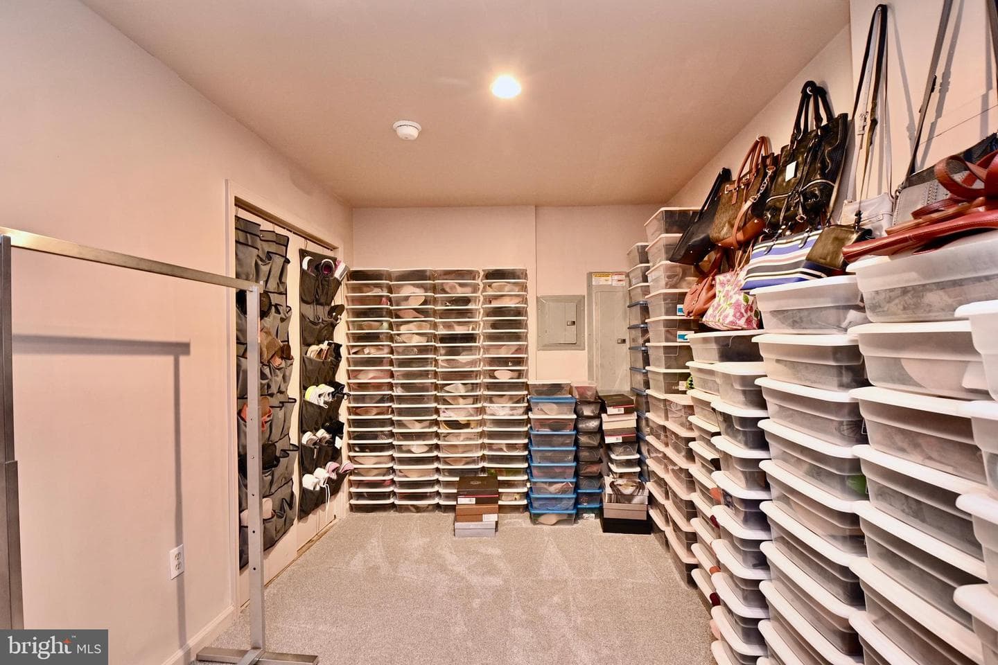 81 Glacier Way photo 24