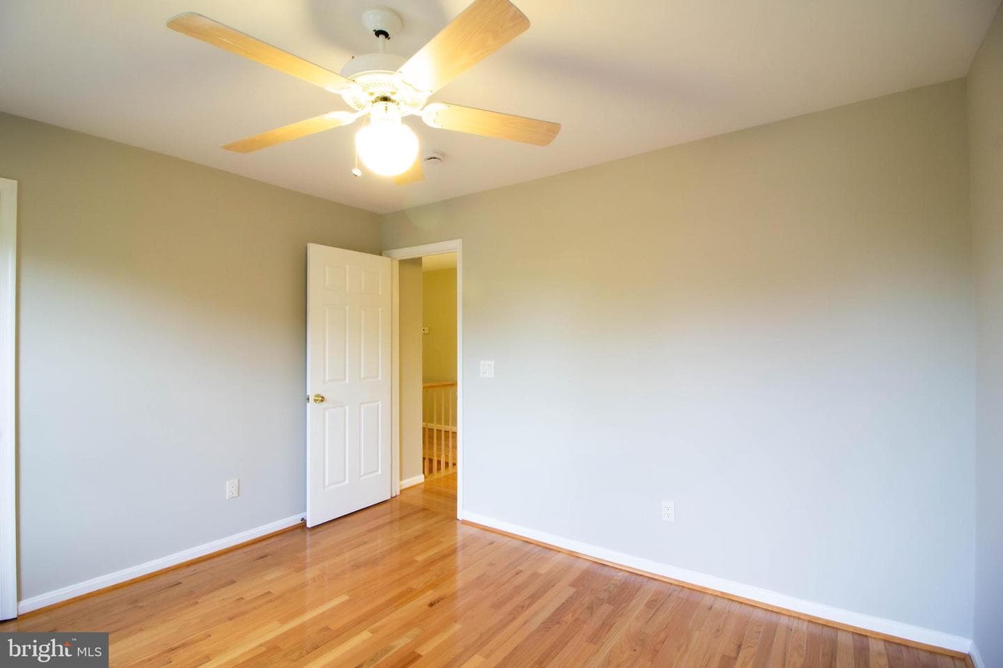 6 Nassau Court photo 45
