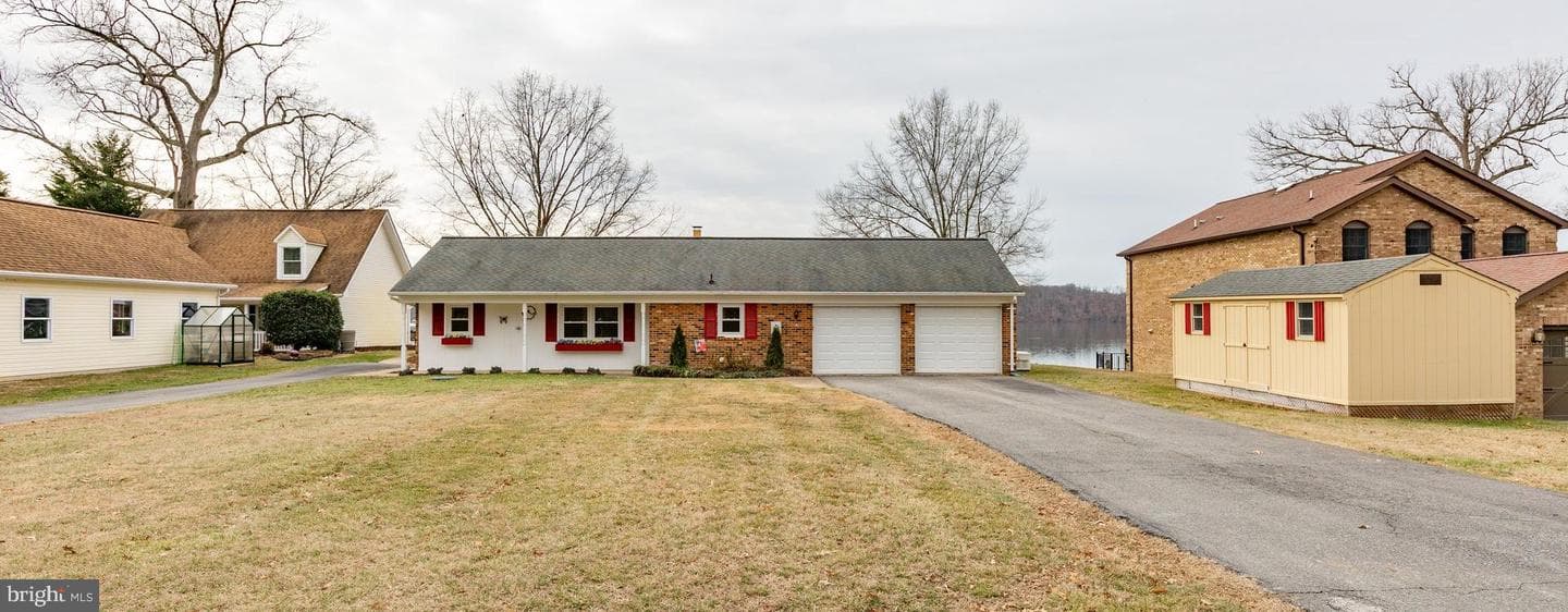 65 Woodrow Drive photo 13