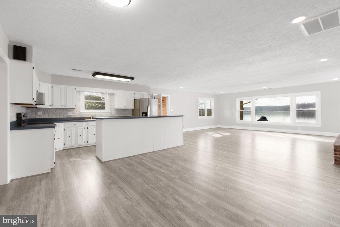 65 Woodrow Drive photo 24