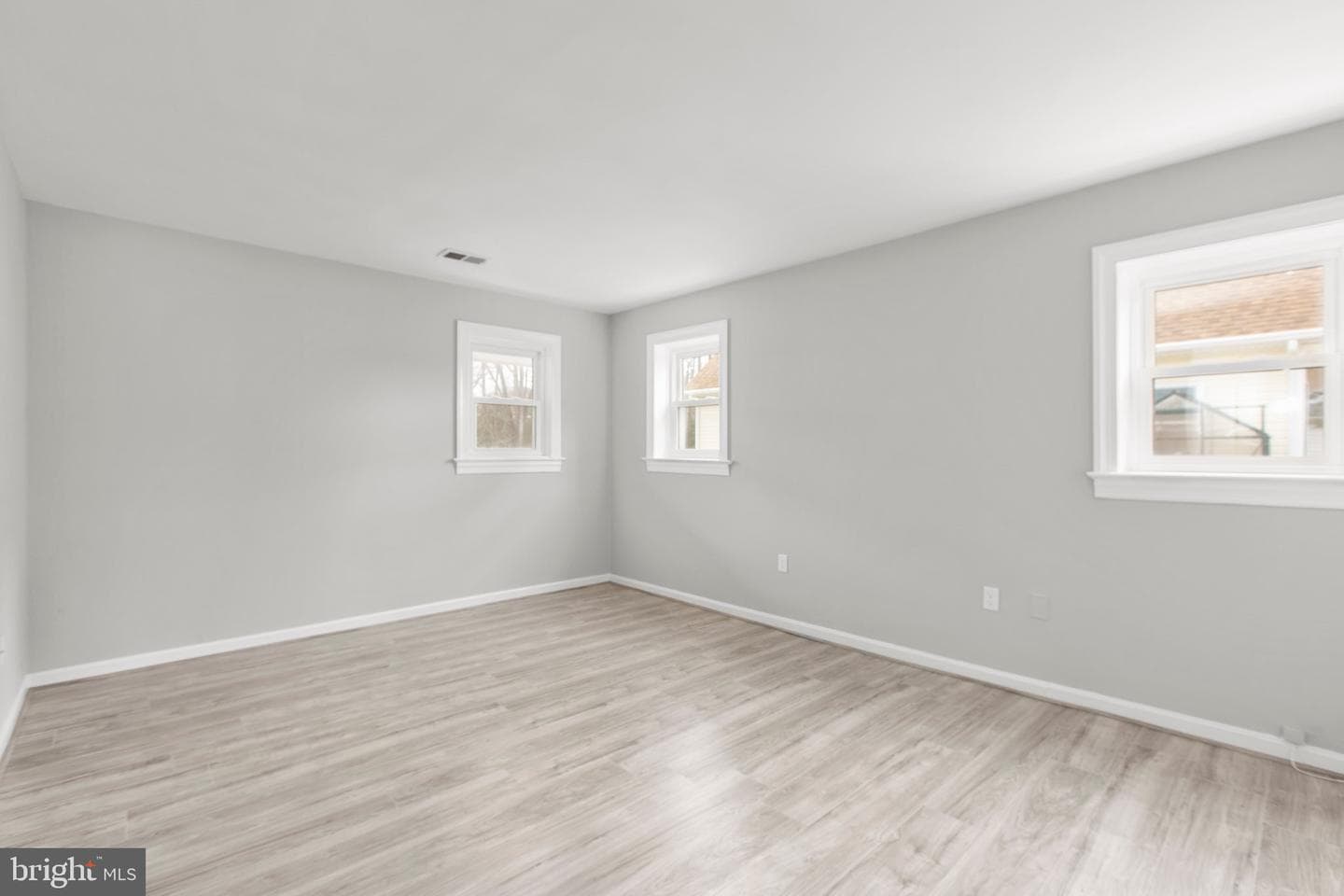 65 Woodrow Drive photo 34