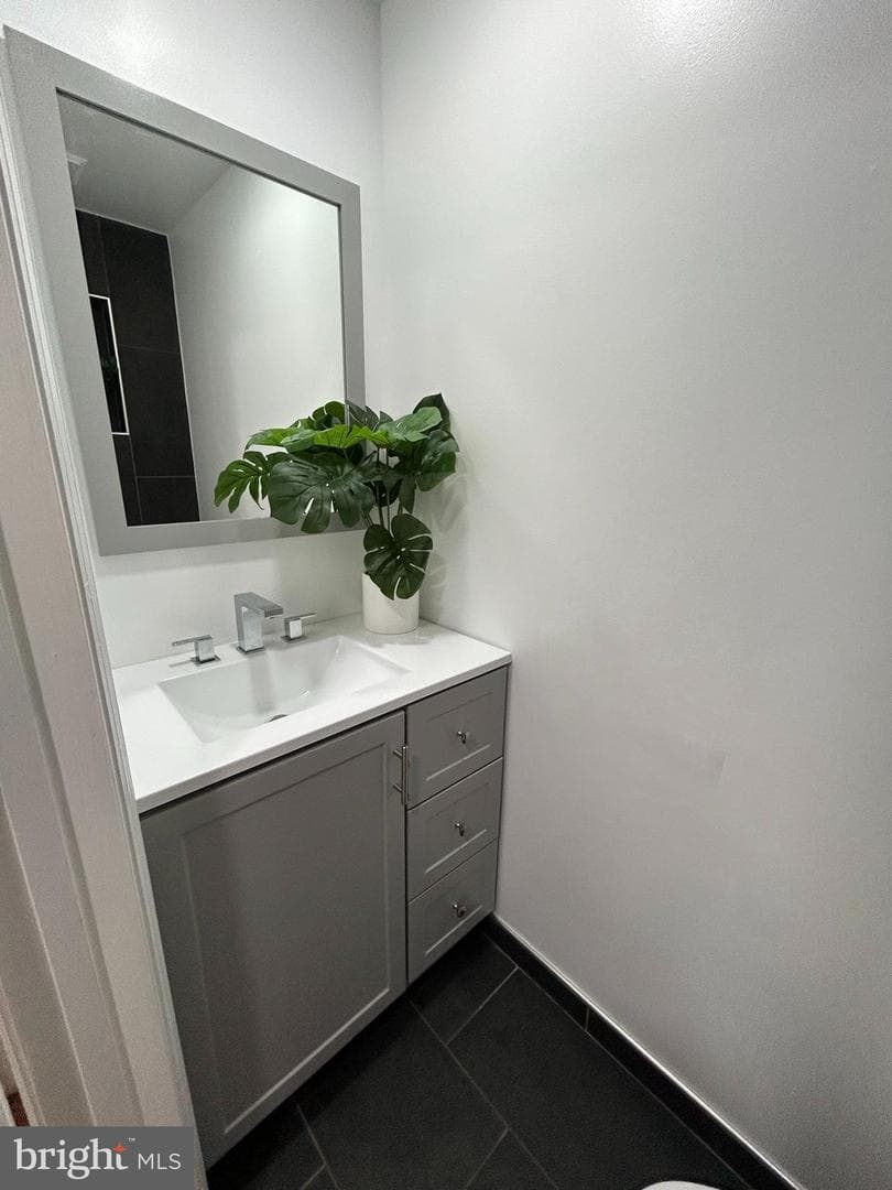 102 Sedgwick Court photo 14