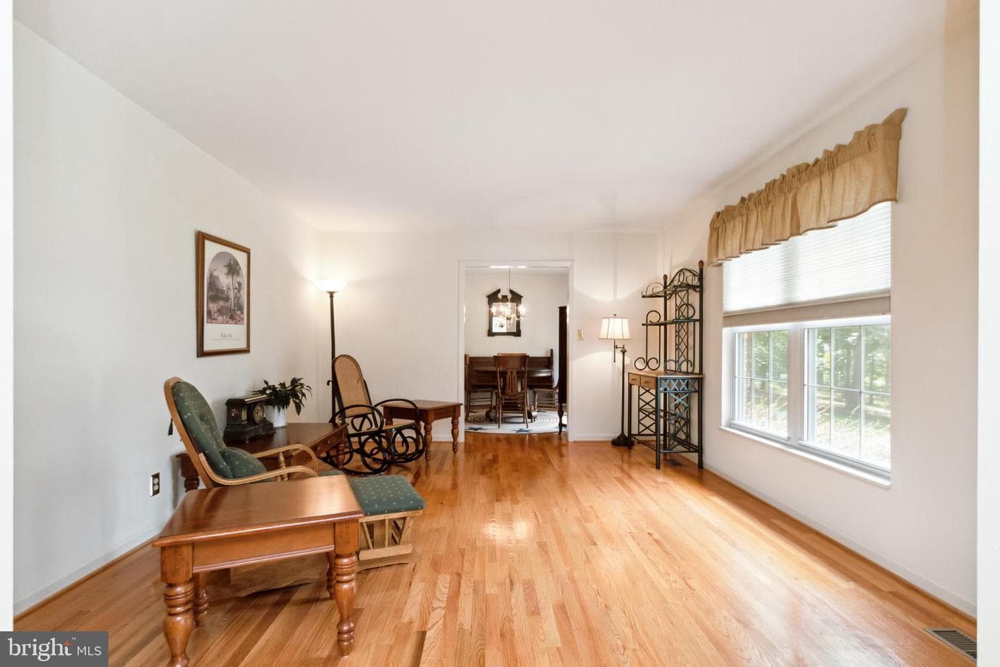 18 Hamlin Drive photo 2