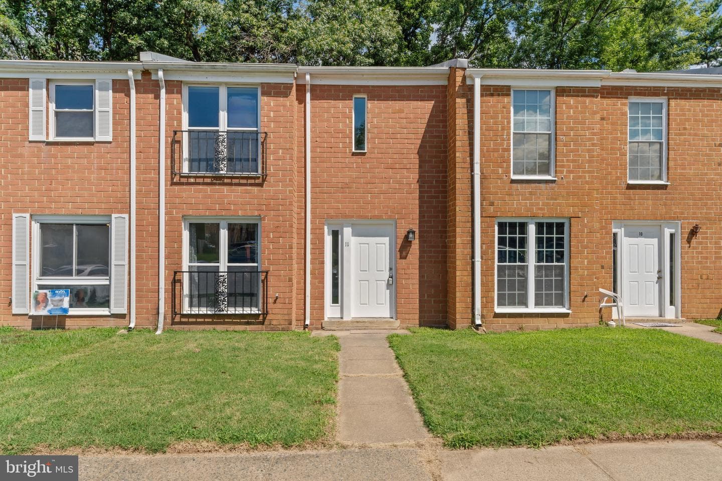 11 Oak Drive