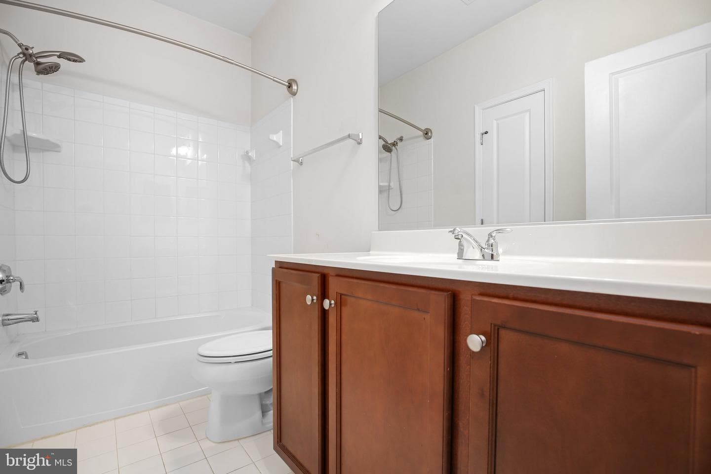 118 Apricot Street photo 14