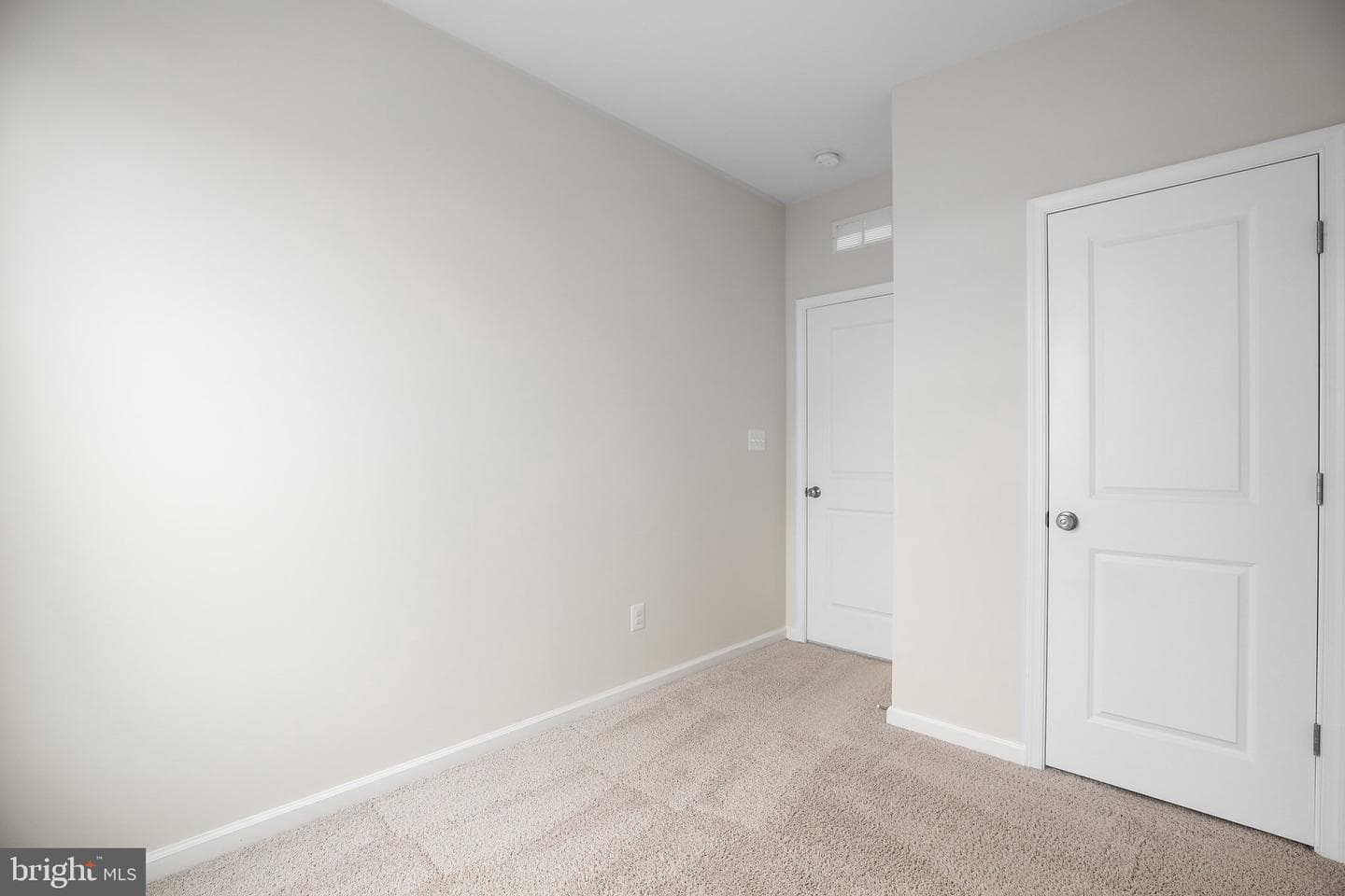 118 Apricot Street photo 16