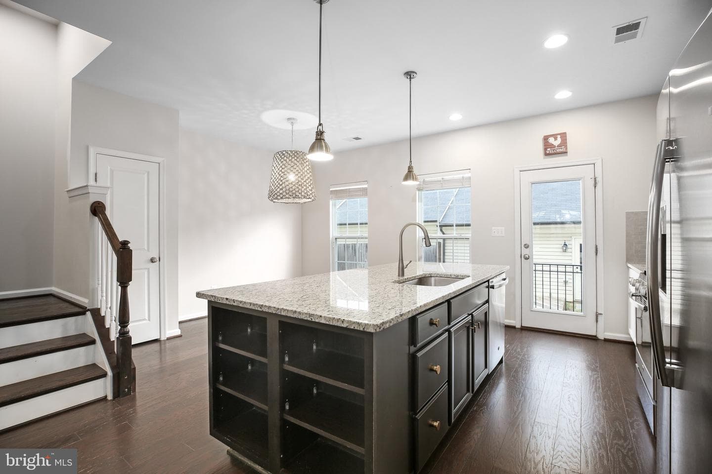 118 Apricot Street photo 27