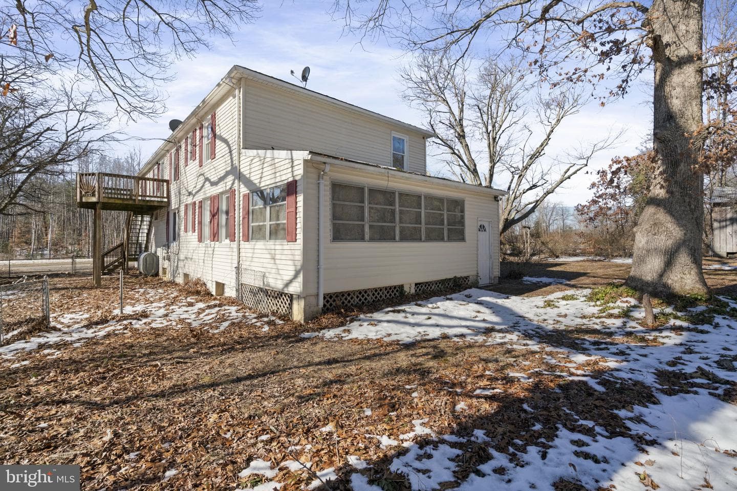 391 Courthouse Road photo 3