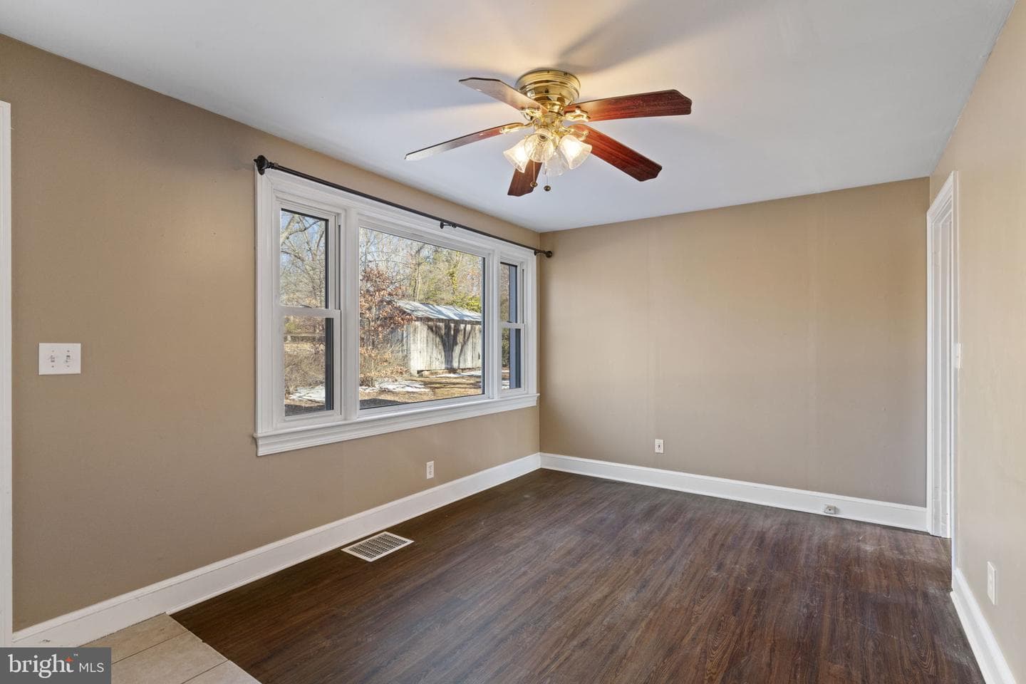 391 Courthouse Road photo 31