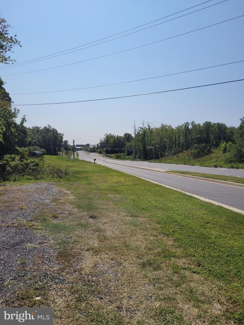 391 Courthouse Road photo 38
