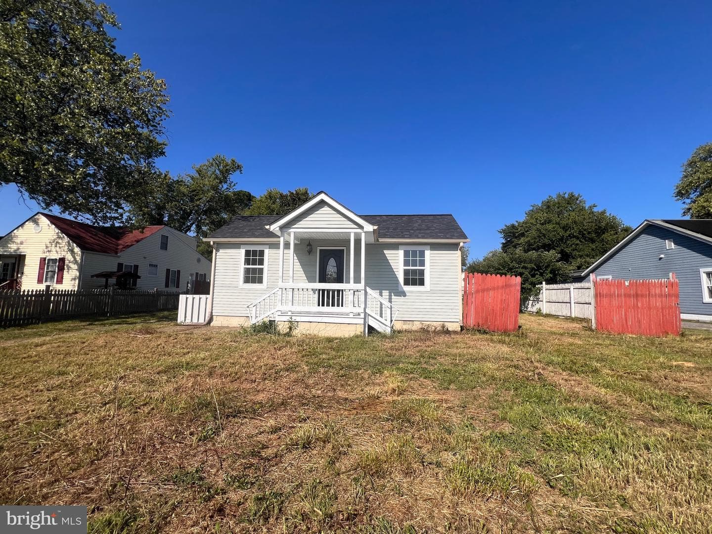 707 White Oak Road photo 1