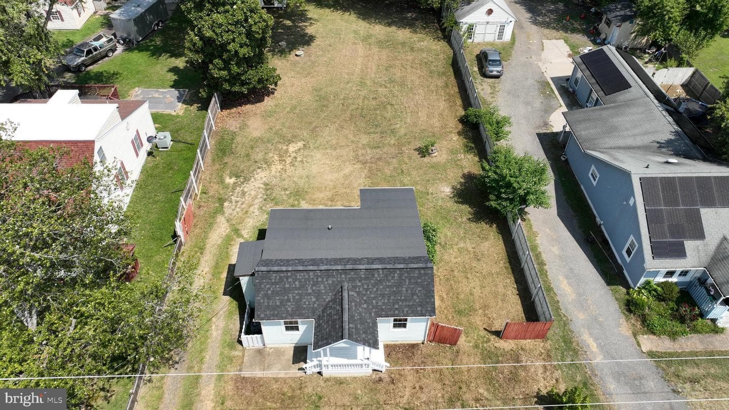 707 White Oak Road photo 3