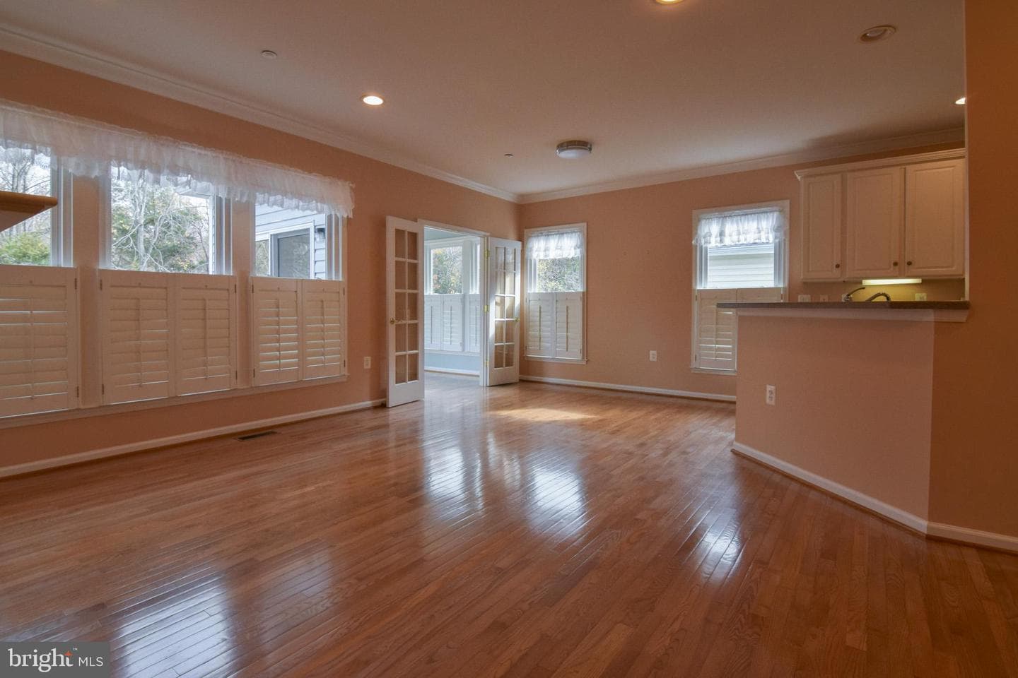348 Bridgewater Circle photo 12