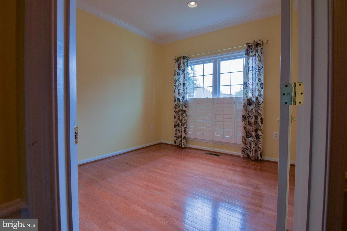 348 Bridgewater Circle photo 5