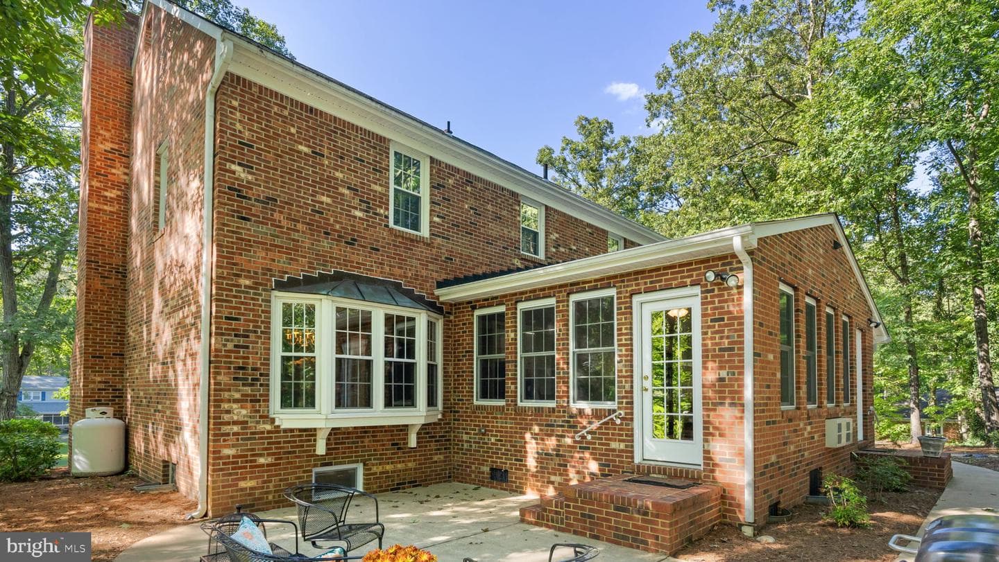 1009 Hillcrest Terrace photo 40