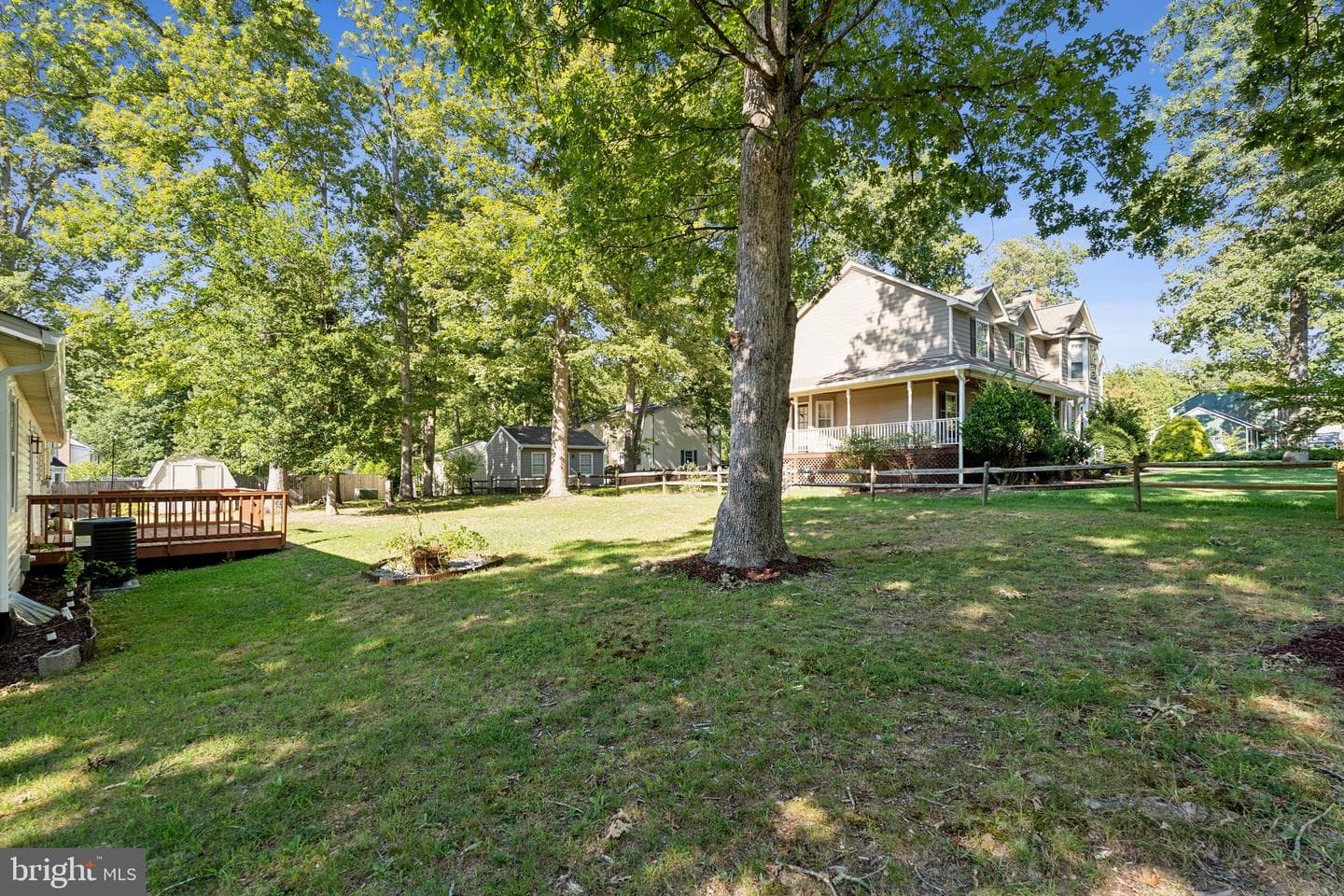 17 Lord Fairfax Drive photo 33