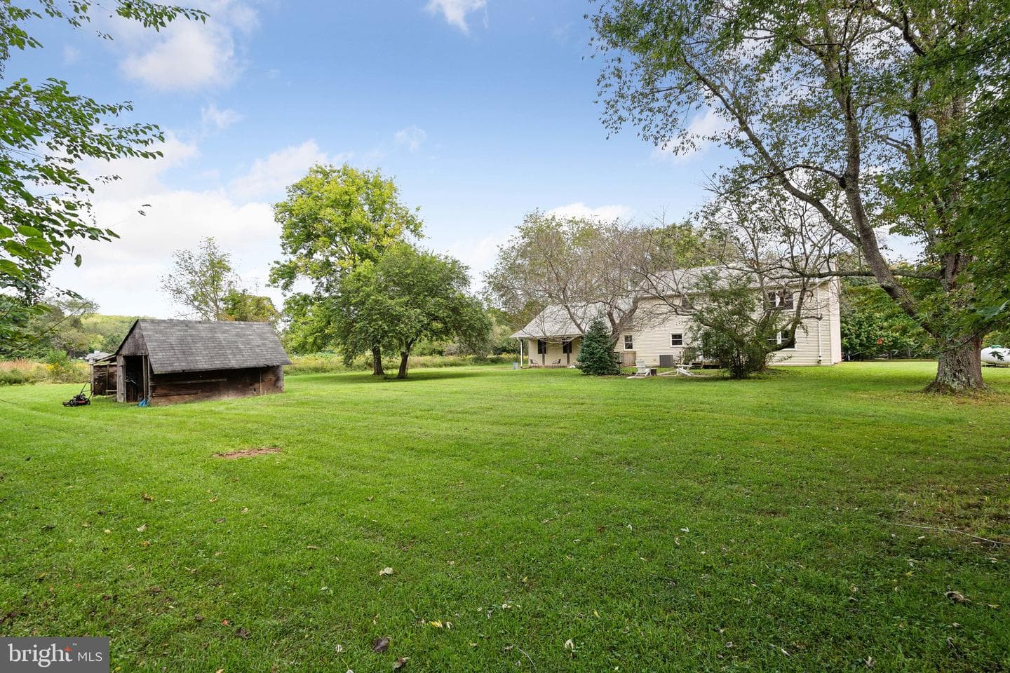 534 Marlborough Point Road photo 41