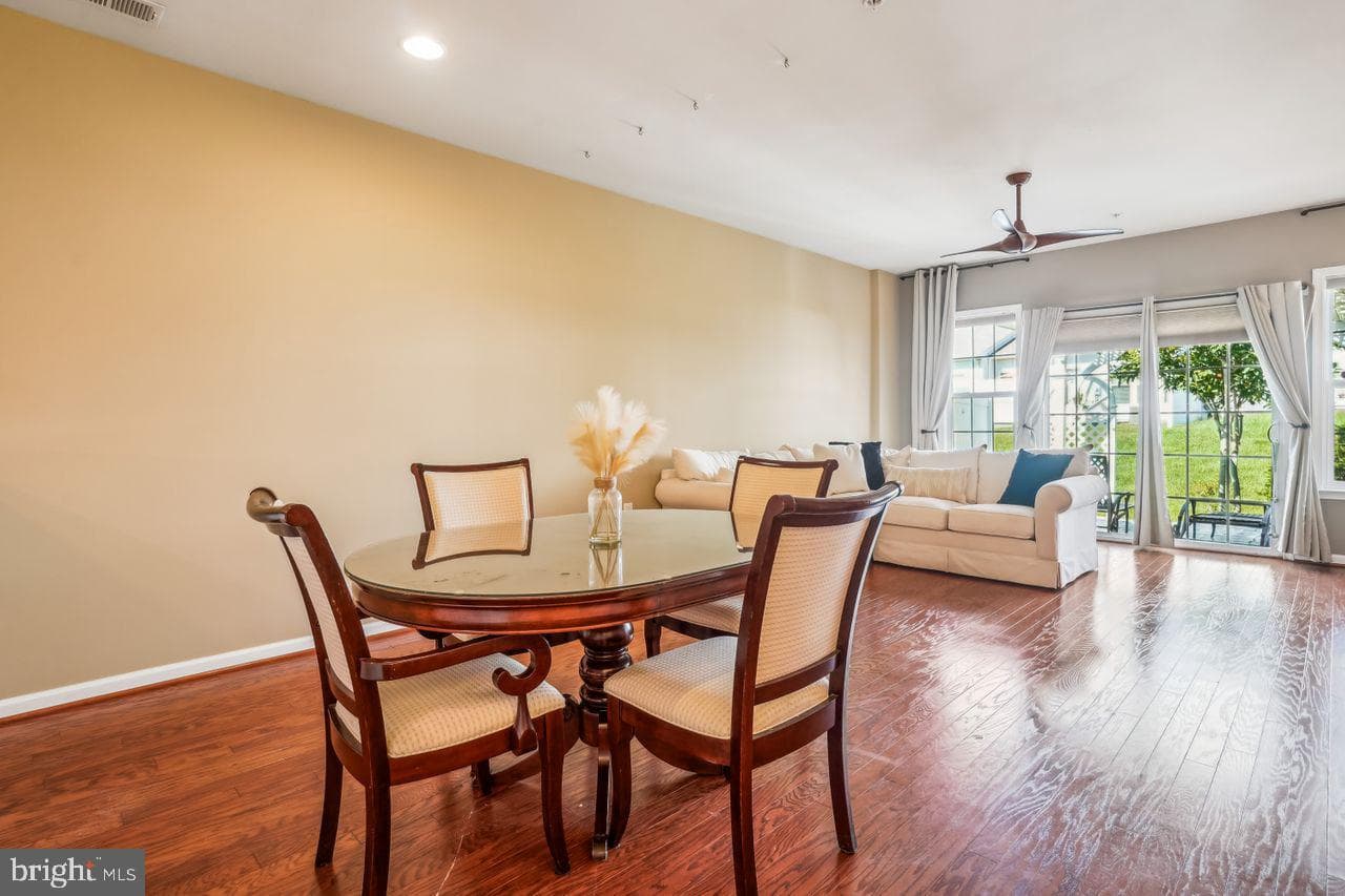 190 Hyannis Place photo 14