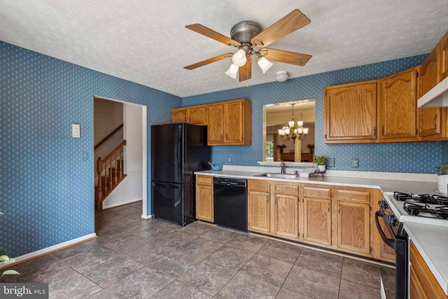 413 West Park Drive photo 11