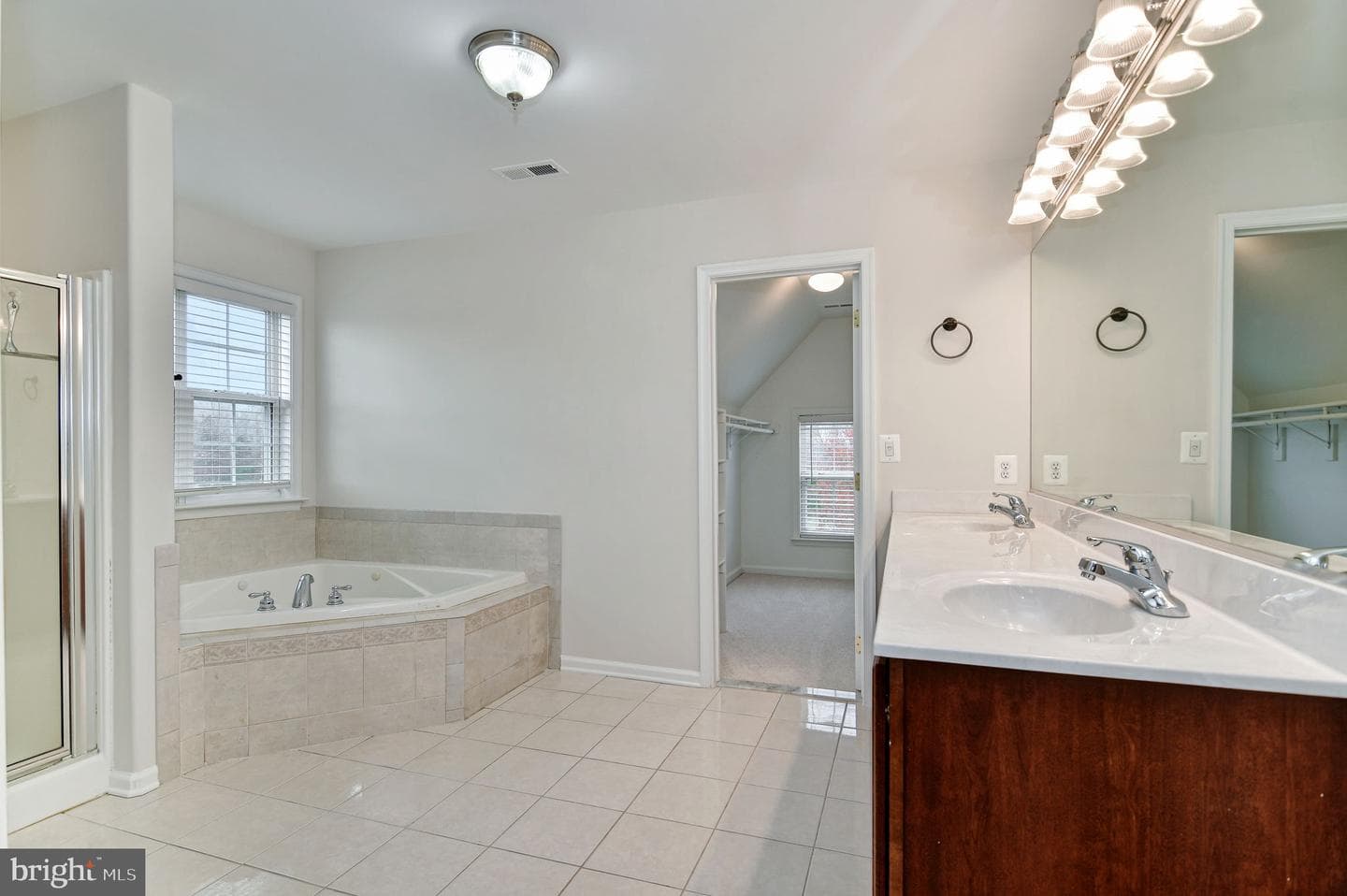 46 River Ridge Lane photo 21