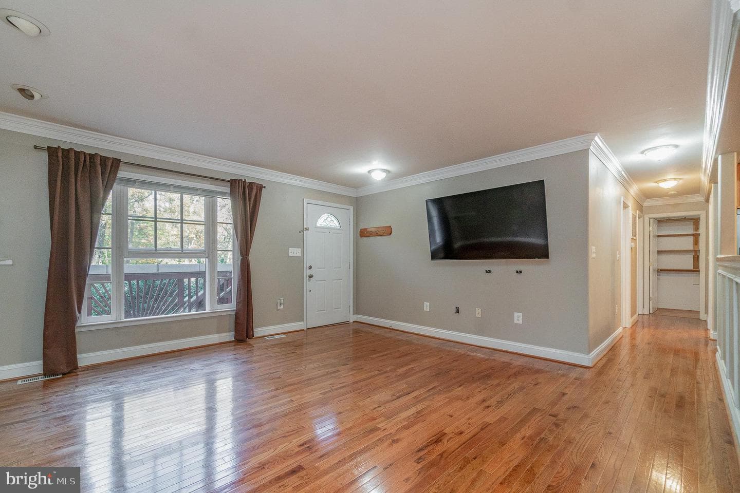 347 Decatur Road photo 9