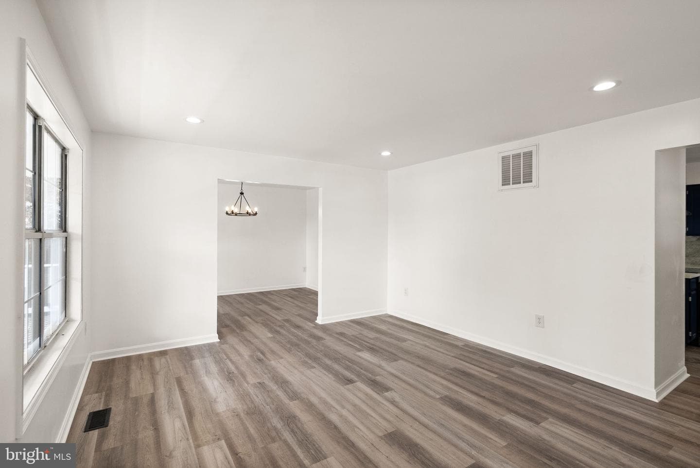 55 Meadowood Drive photo 12