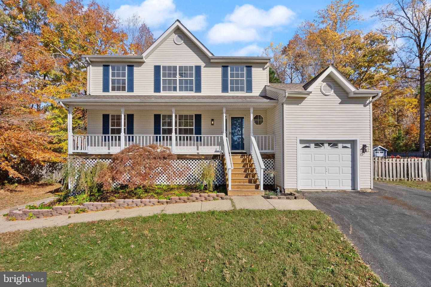 55 Meadowood Drive photo 2