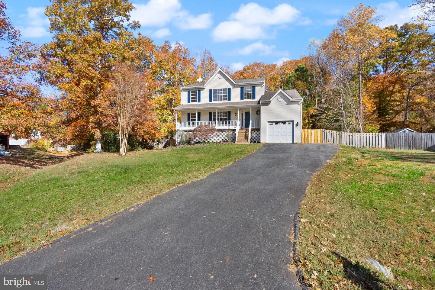 55 Meadowood Drive photo 5