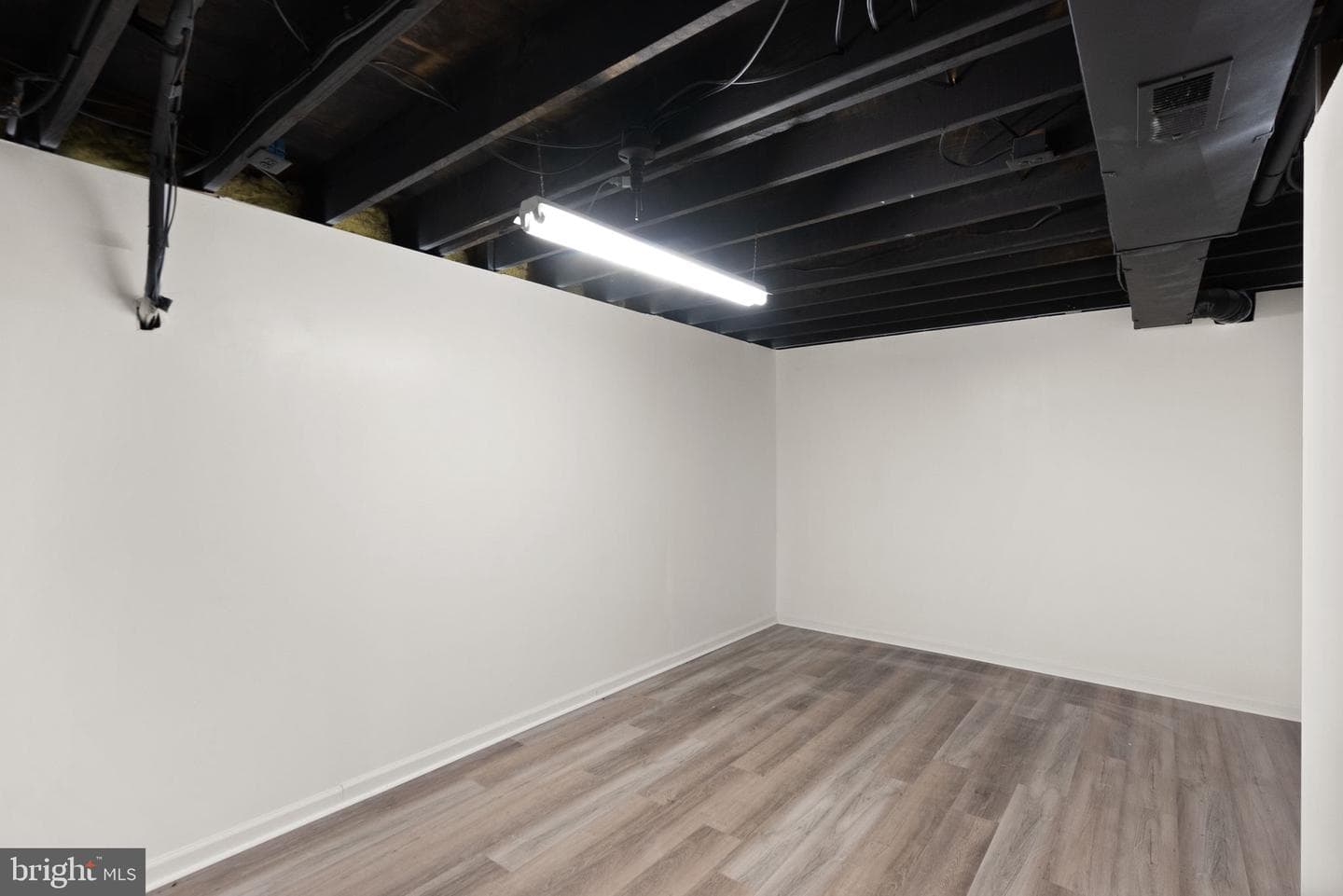 55 Meadowood Drive photo 51