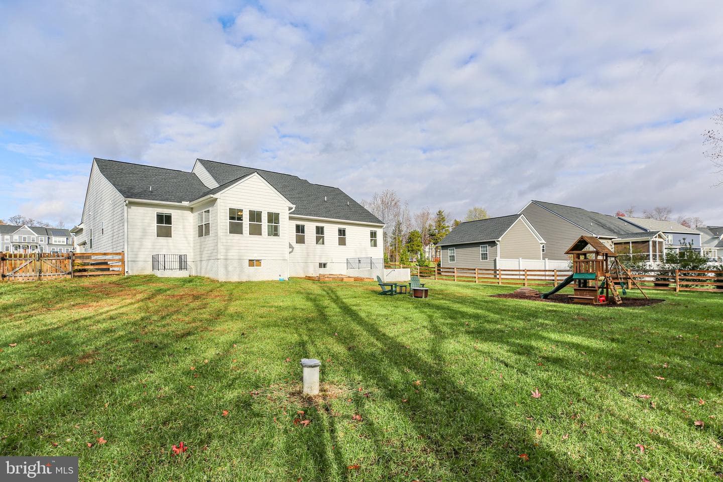 207 Bennington Way photo 26