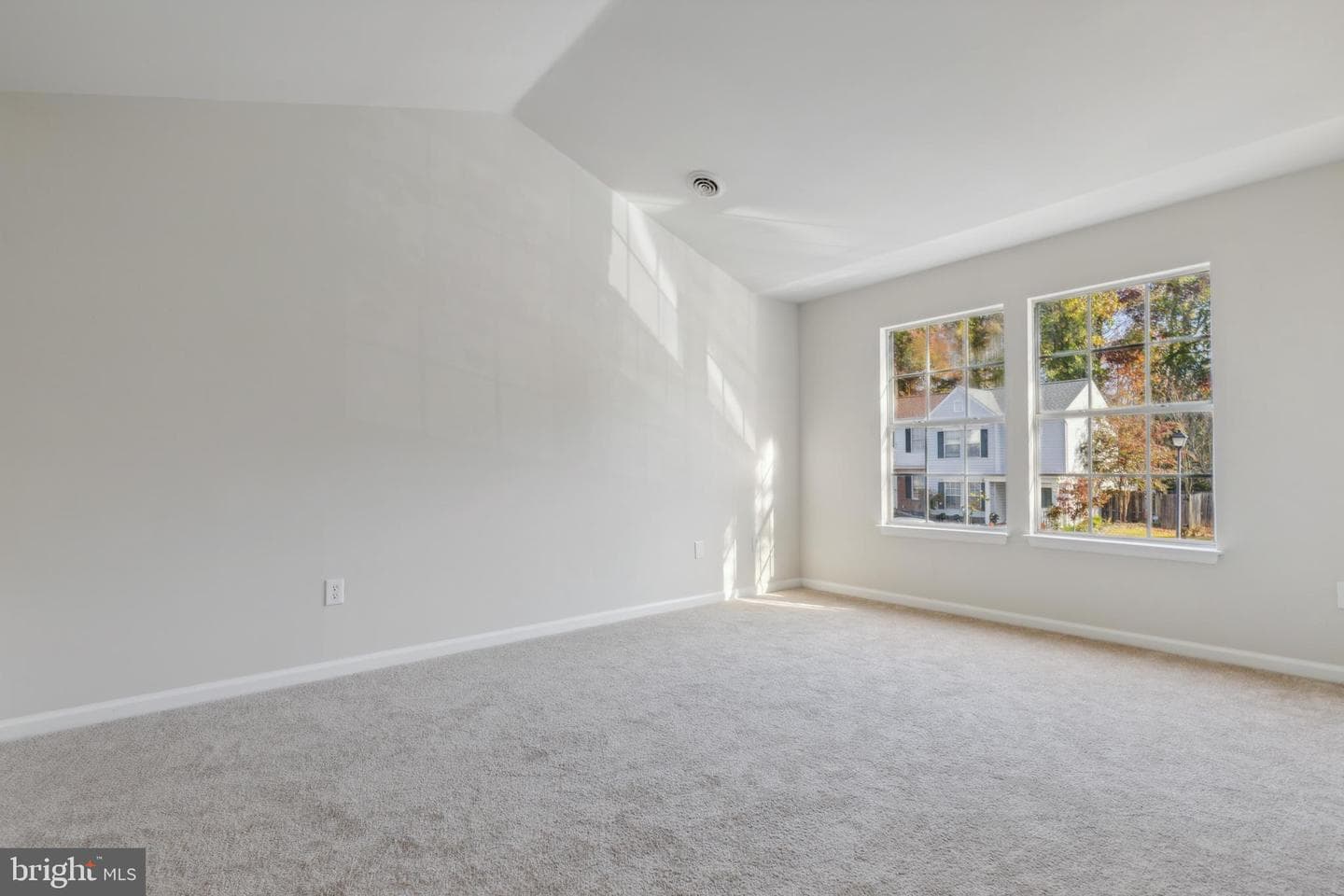 507 Wind Ridge Drive photo 10