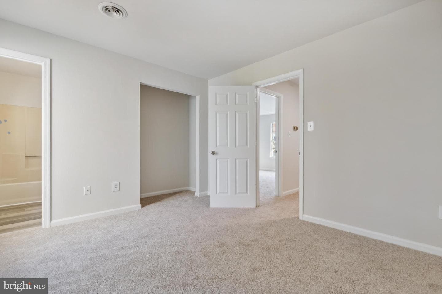 507 Wind Ridge Drive photo 14