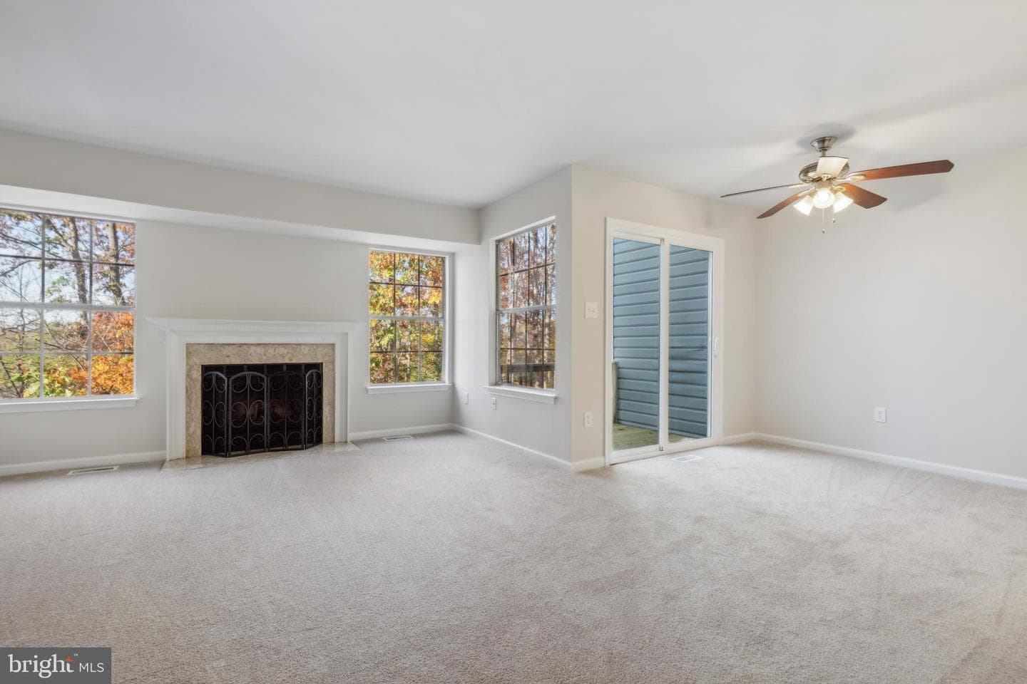 507 Wind Ridge Drive photo 2