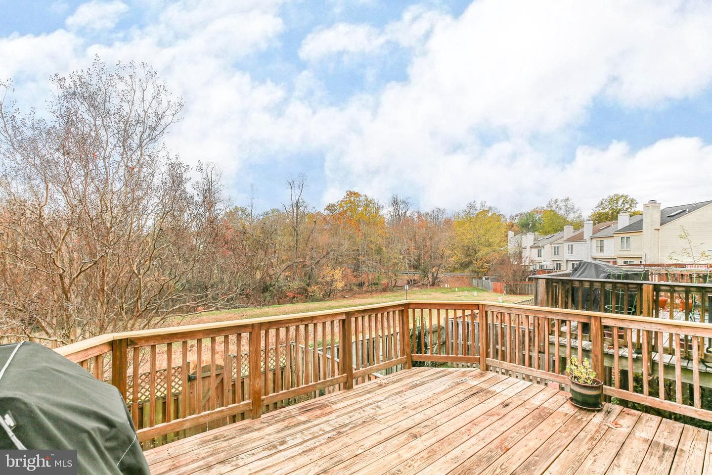 208 Batley Court photo 26