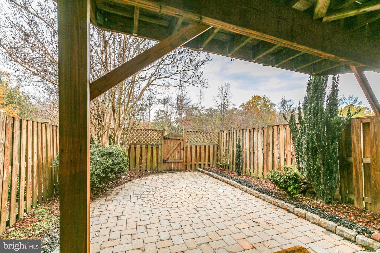 208 Batley Court photo 27