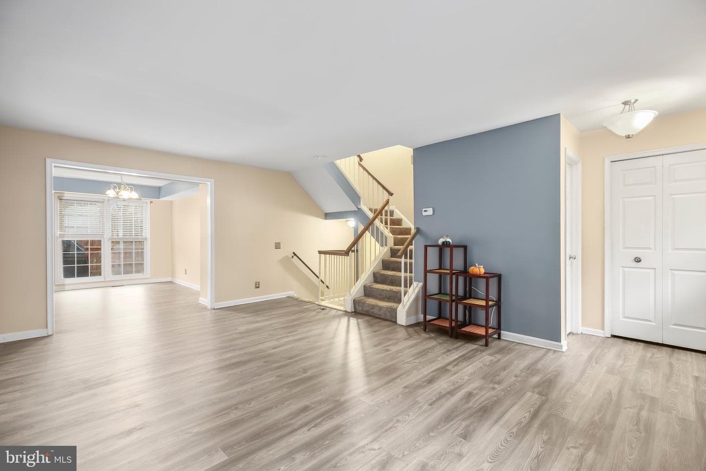 208 Batley Court photo 5