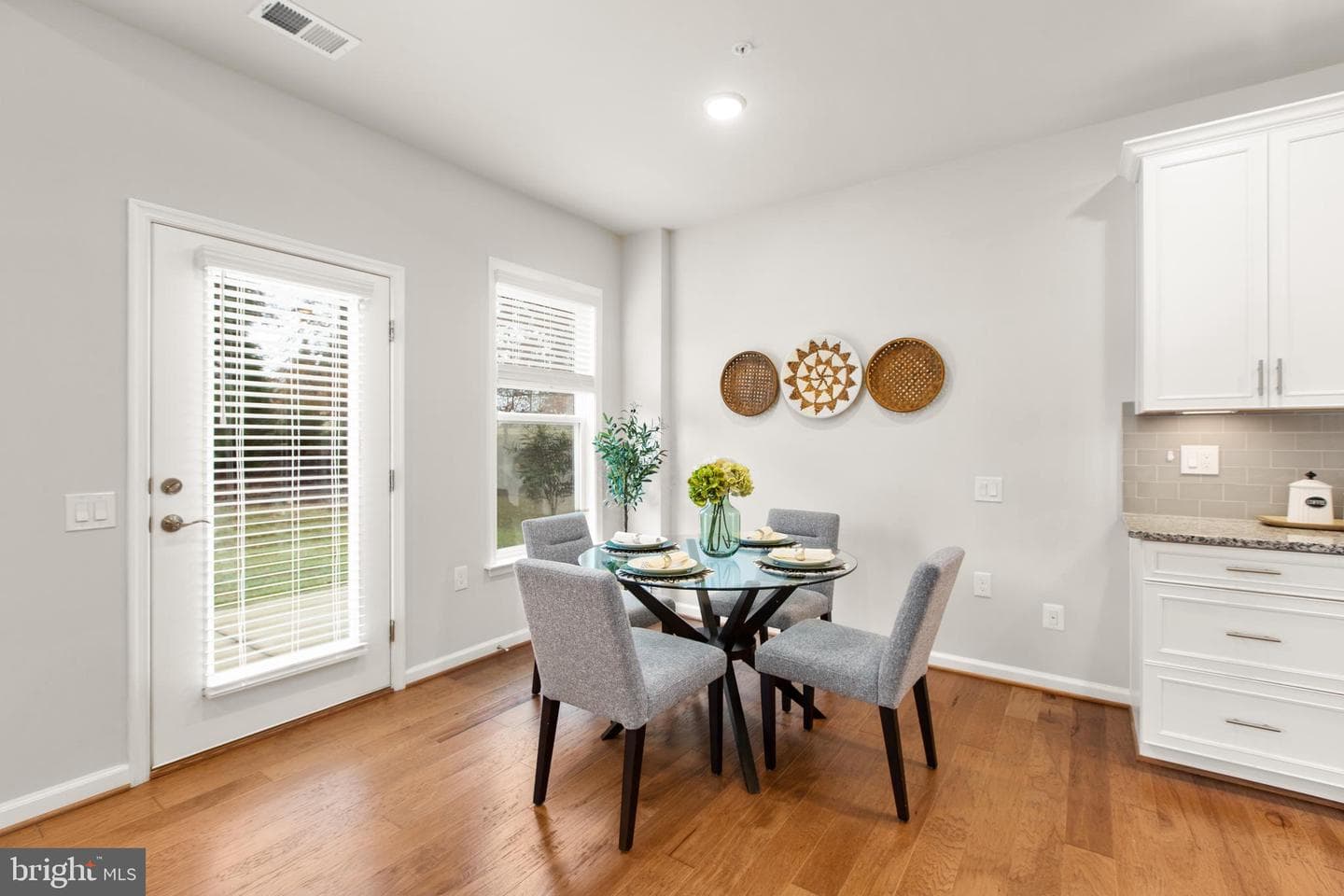 204 Castle Hill Drive photo 15
