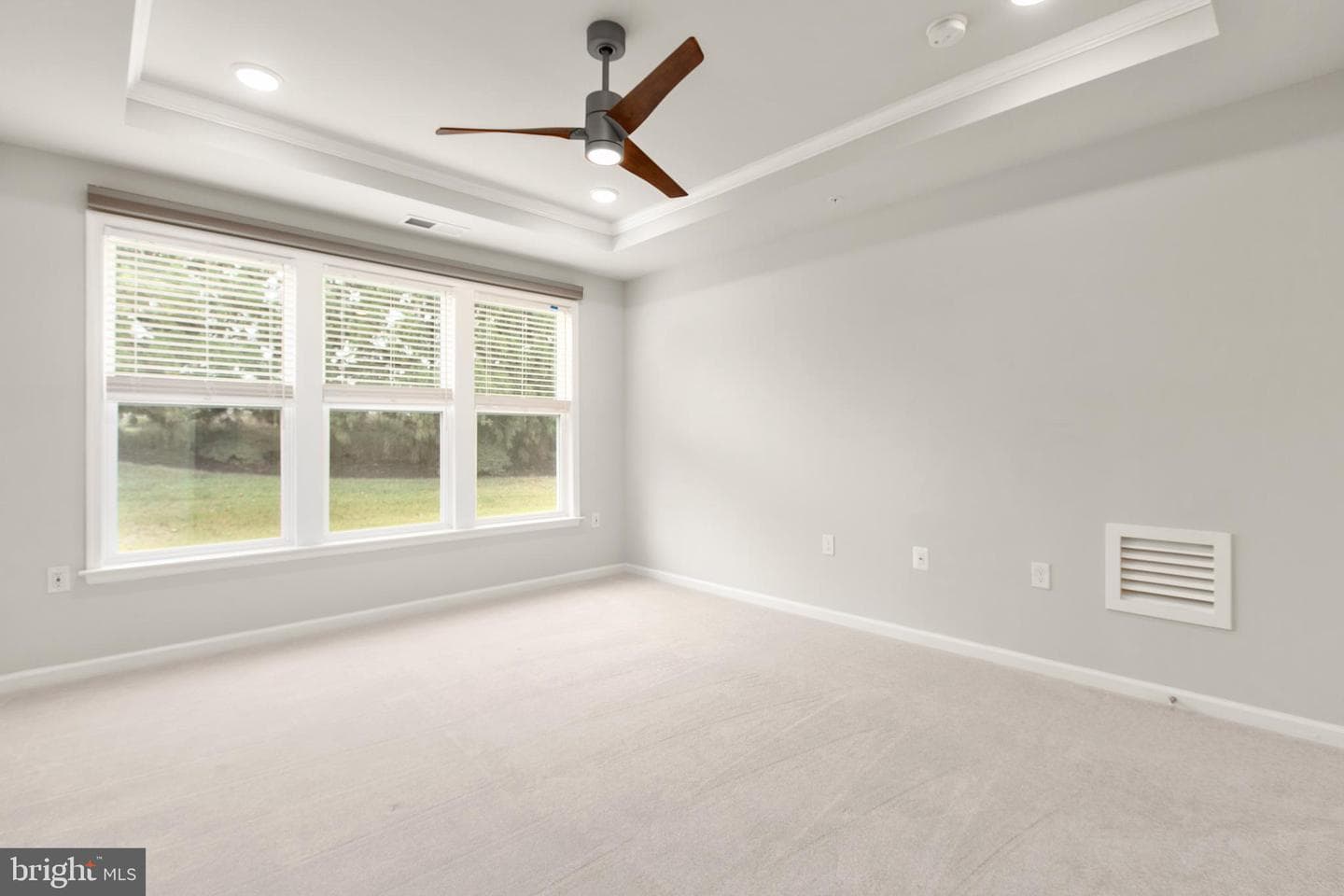 204 Castle Hill Drive photo 22
