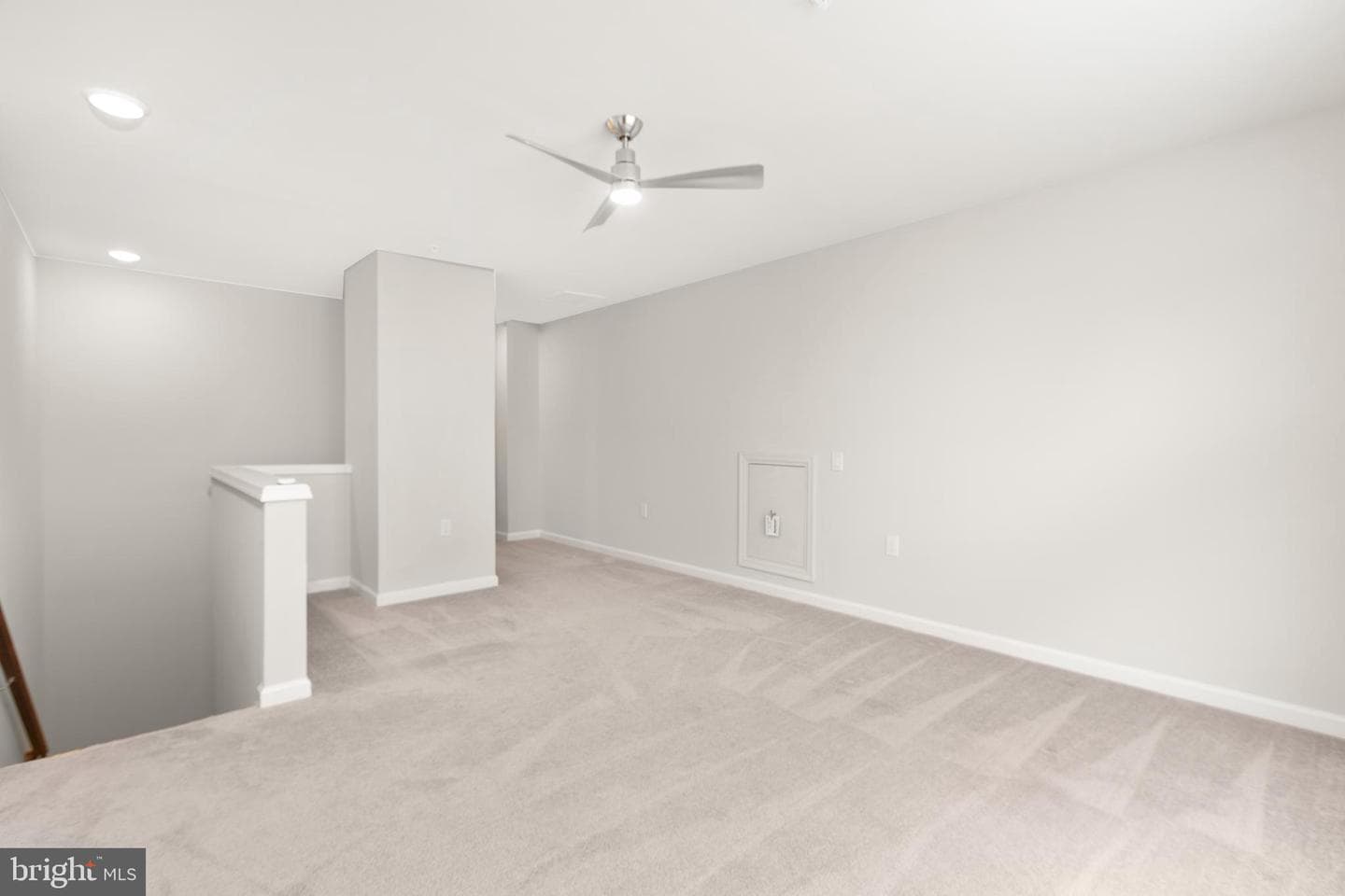 204 Castle Hill Drive photo 34