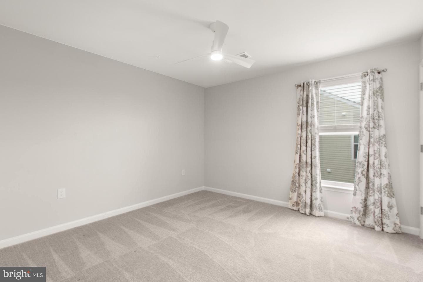 204 Castle Hill Drive photo 37