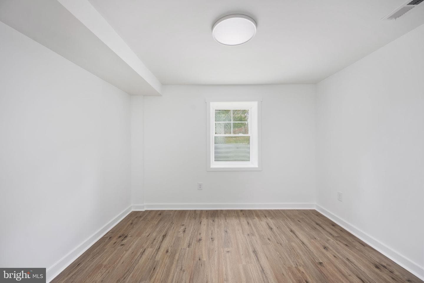 135 Morton Road photo 25