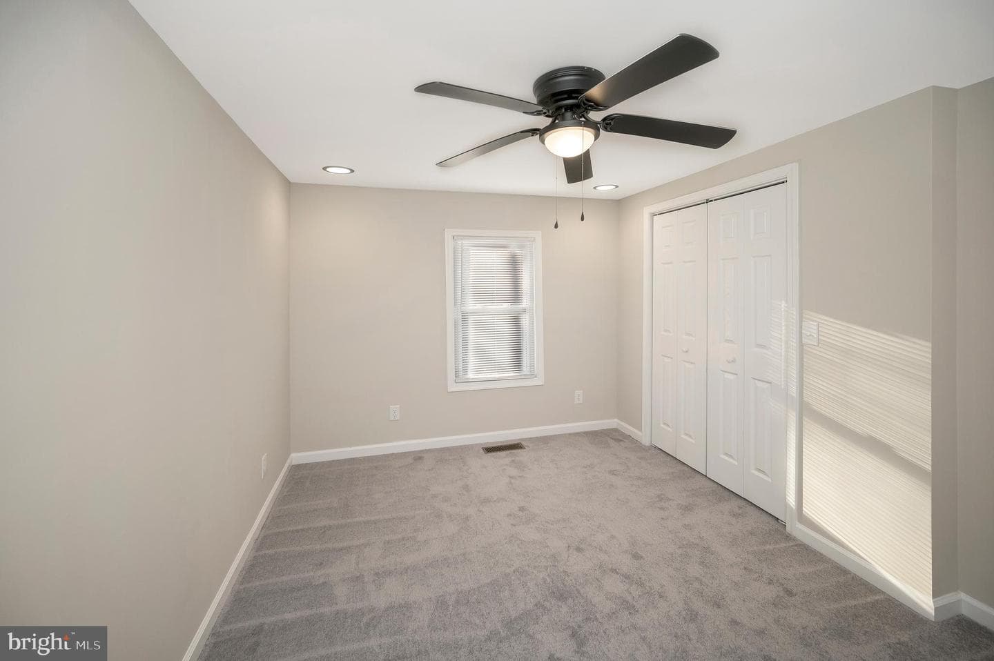 175 Meadows Road photo 21