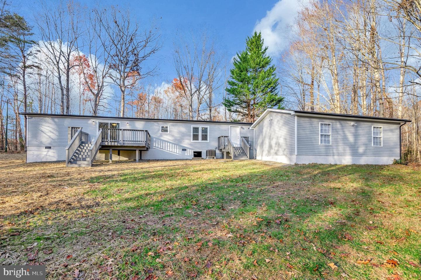 175 Meadows Road photo 32