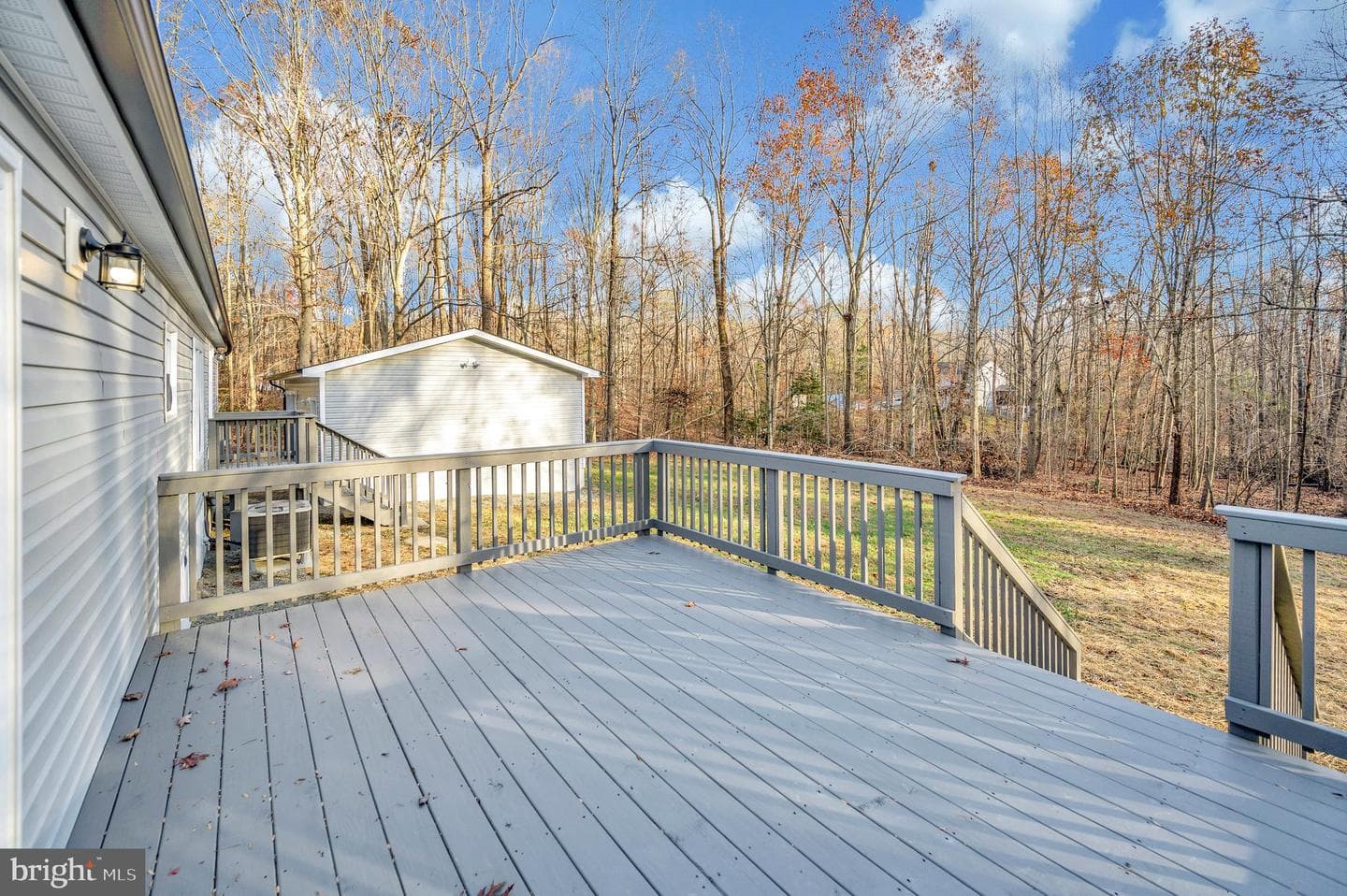 175 Meadows Road photo 34