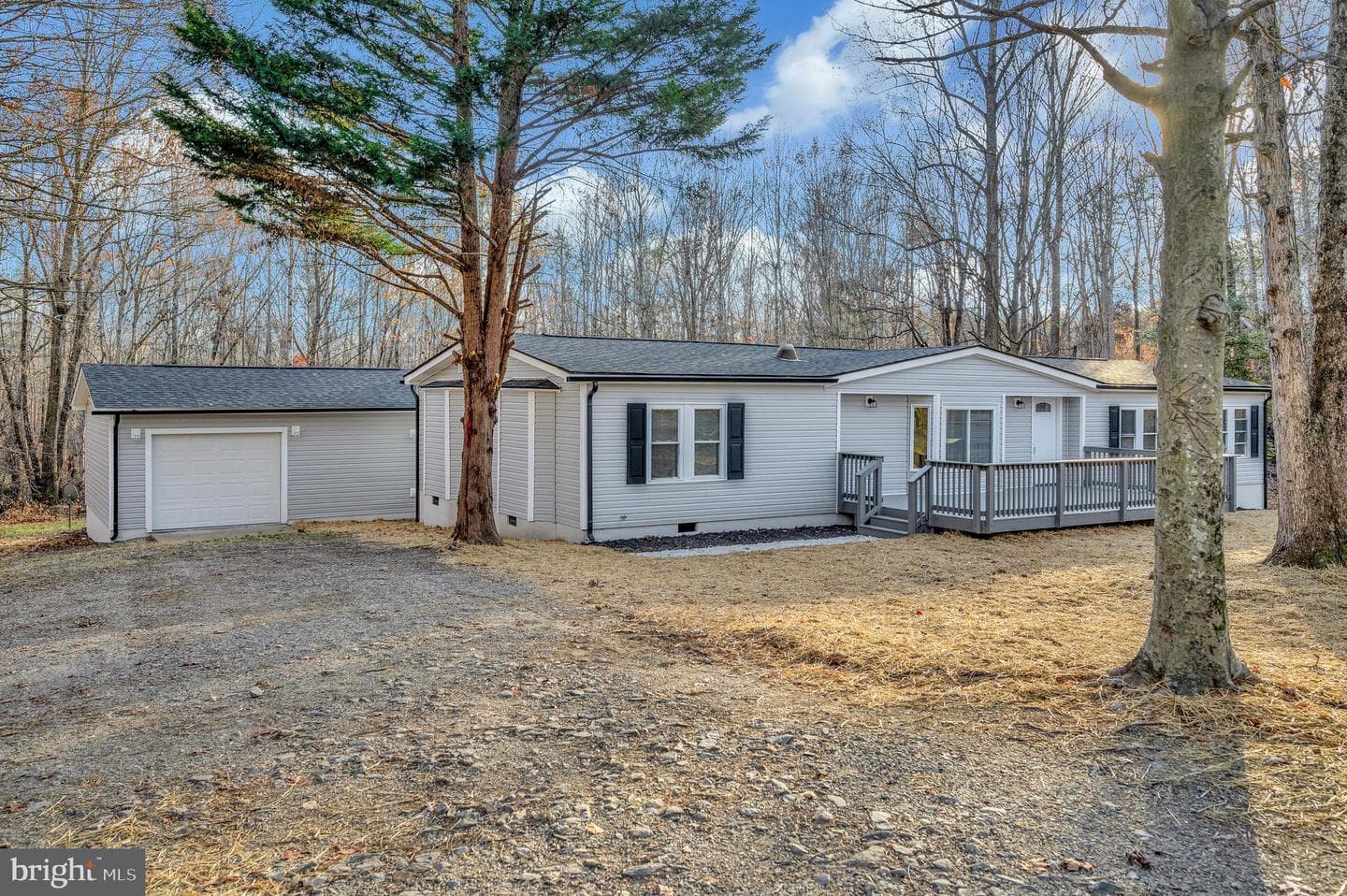175 Meadows Road photo 52