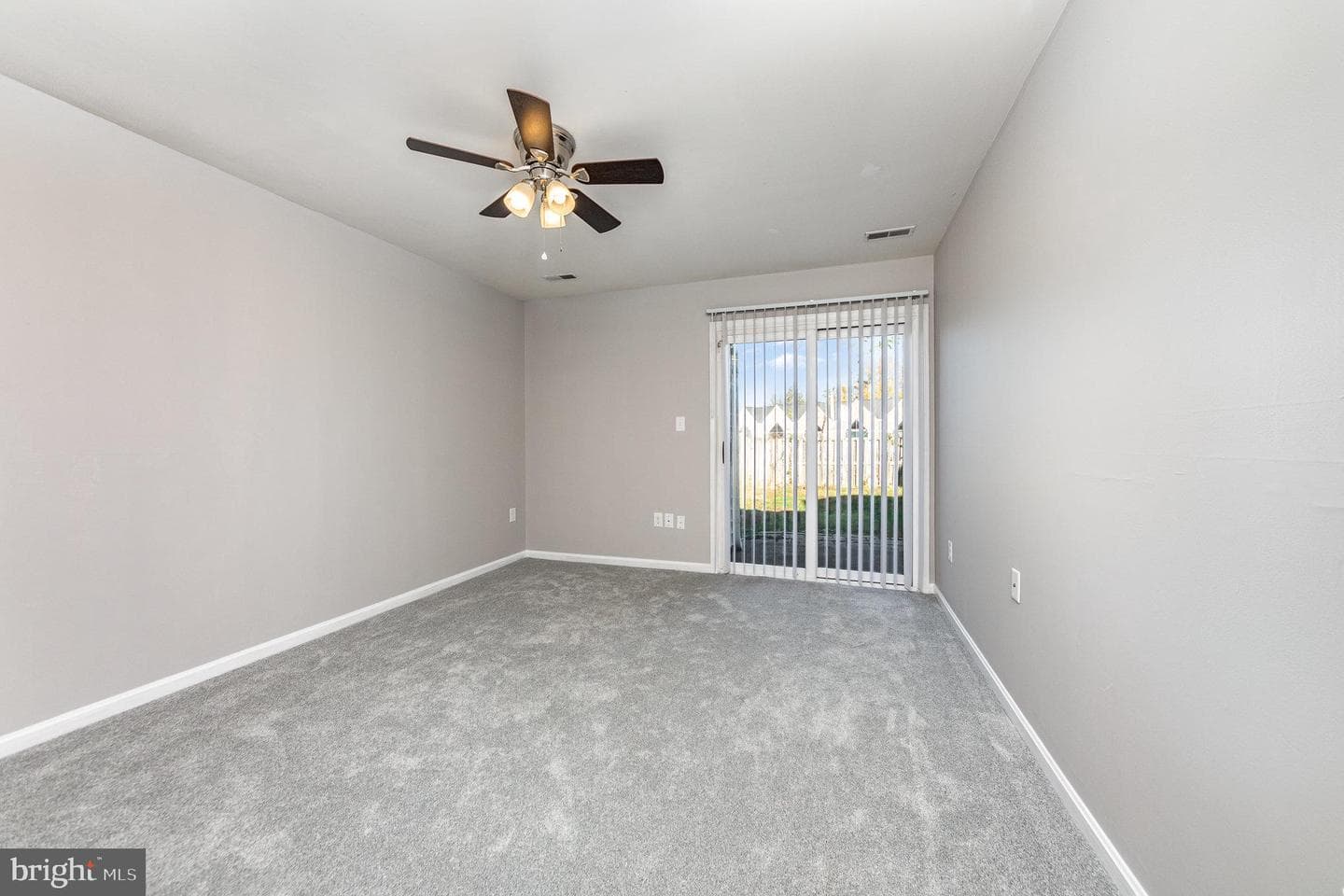 104 Matthew Court photo 9