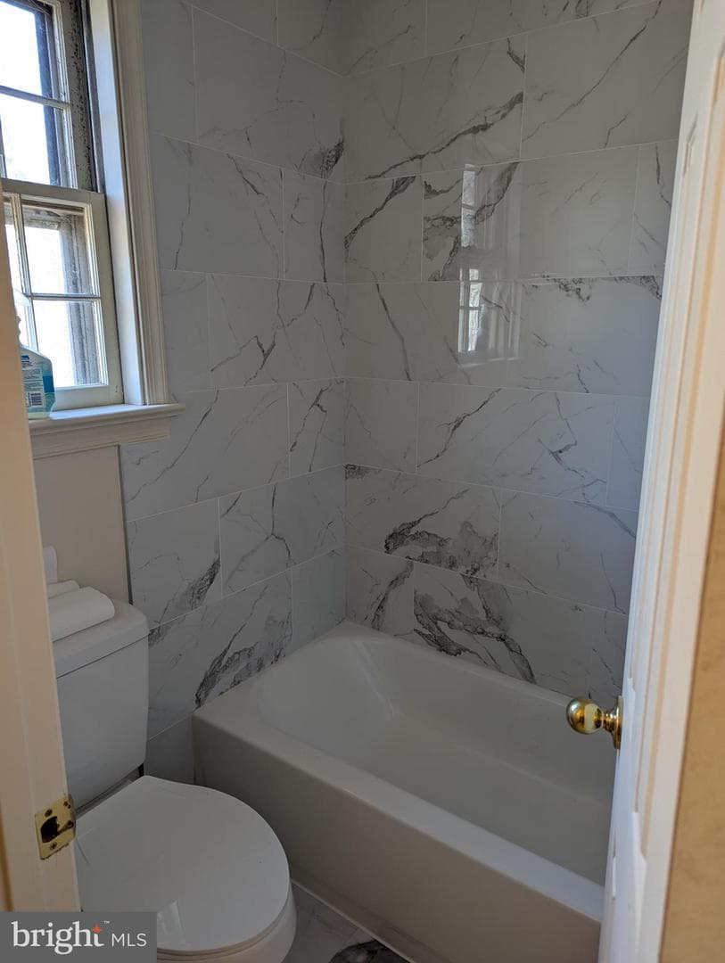 406 Nob Hill Drive photo 6