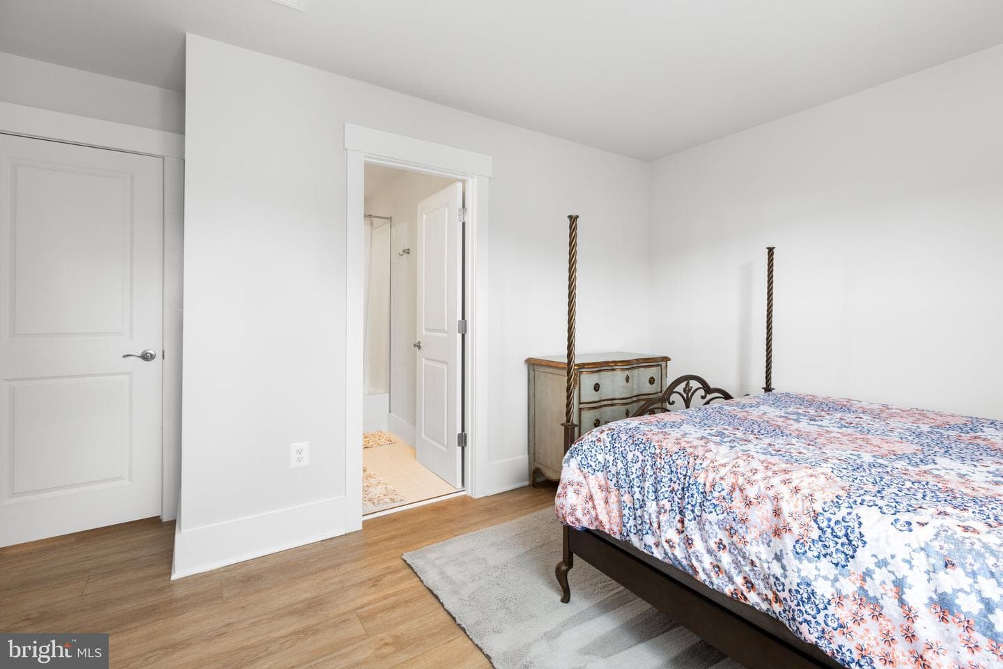 501 Cutting Way photo 35