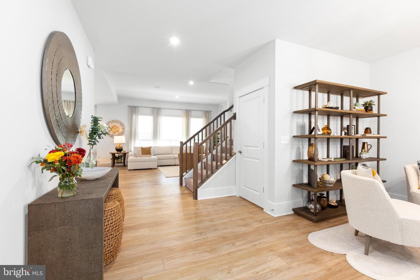 501 Cutting Way photo 5